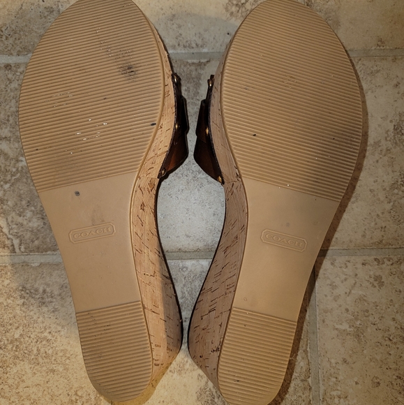 Coach Brown Leather Wedges Size 8 Excellent - Picture 6 of 6